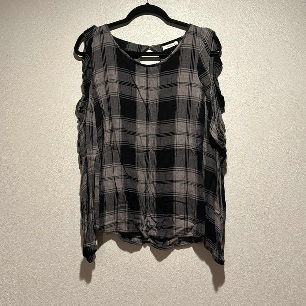 Maurices cold shoulder plaid blouse